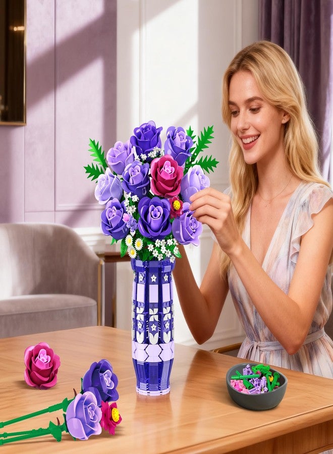 CUBIMANA مجموعة بناء زهور ورود أرجوانية من كيوبيمانا مع مزهرية وإضاءة LED، لعبة مكعبات بناء باقة زهور صغيرة مكونة من 17 زهرة للكبار، زهور اصطناعية لتزيين المنزل والمكتب، هدايا للنساء والرجال - Image 3